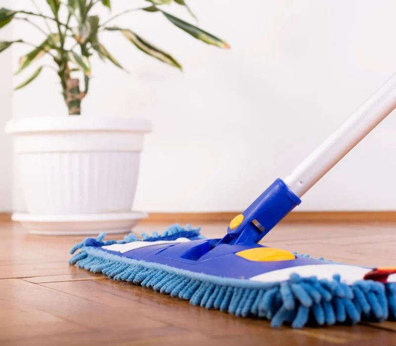 Floor cleaning mop